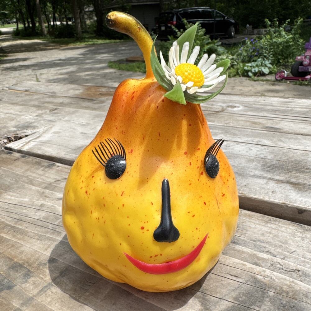 Vtg Reliance Pricilla Pear Savings Bank, Pear Shaped Anthropomorphic Hong Kong